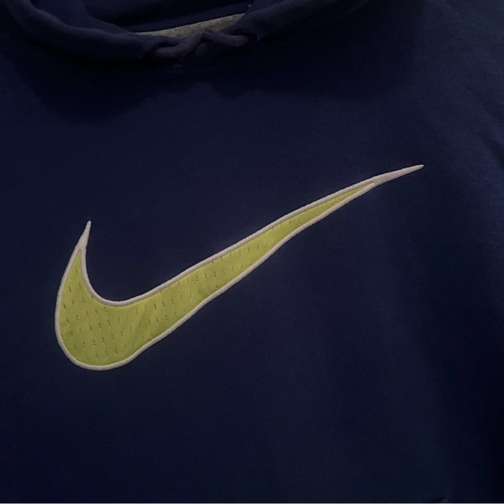 Nike Men's size M Center Swoosh Fleece Hoodie Blue/Lime Green Sweatshirt‎